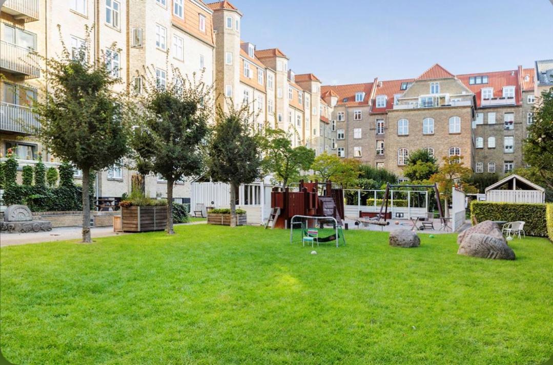 شقة Frederiksberg كوبنهاجن المظهر الخارجي الصورة